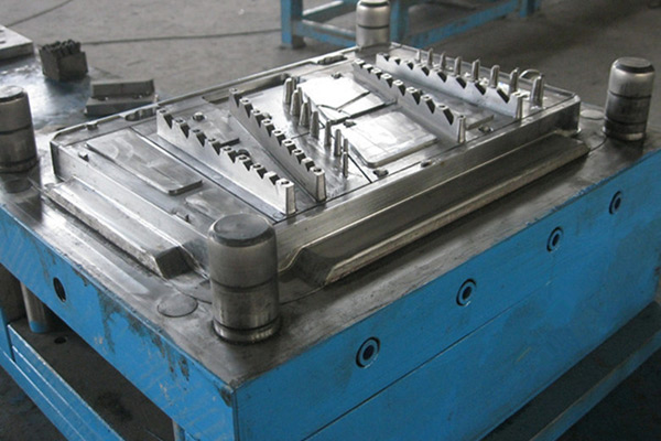 Injection Tooling for Automotive Parts